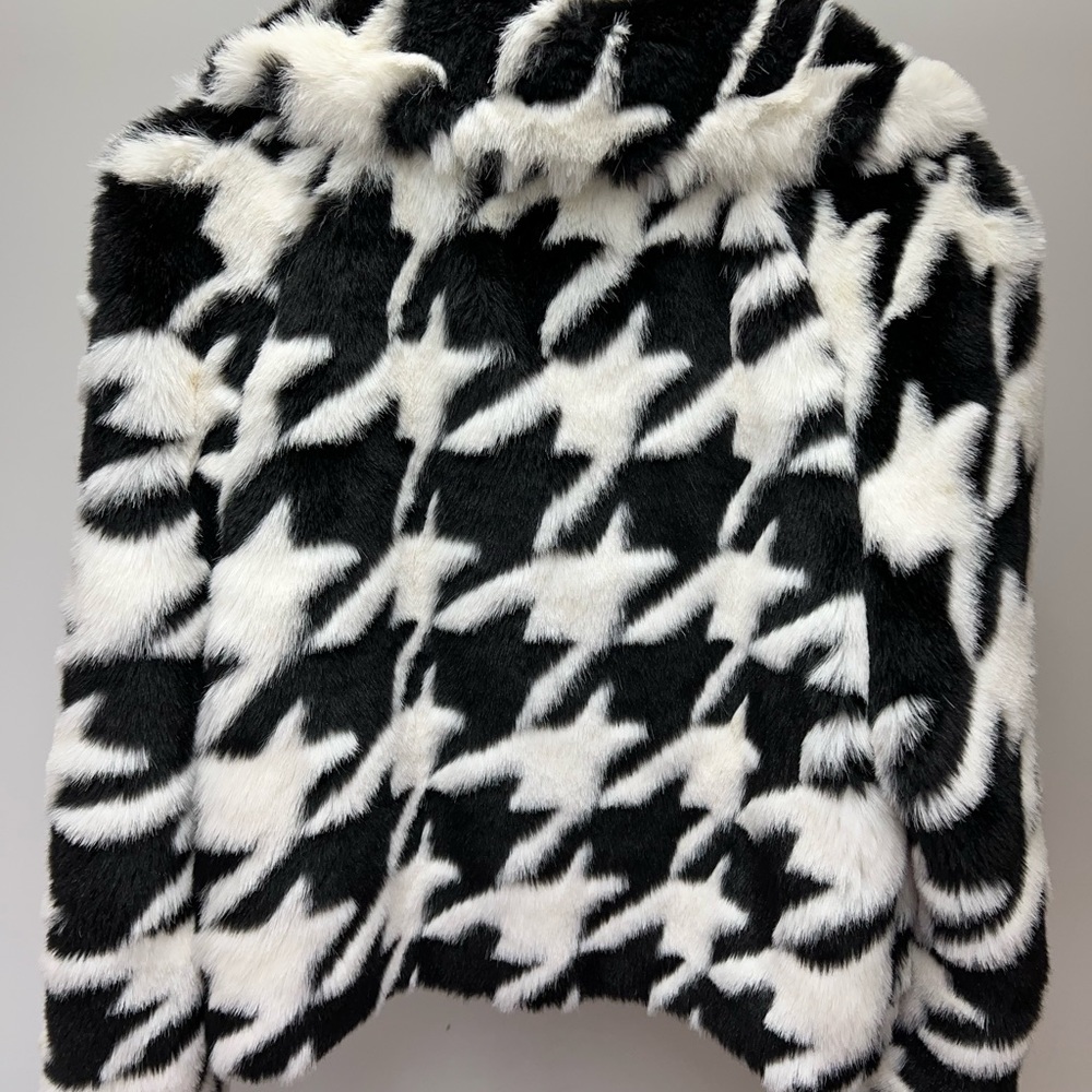 Marc Ecco faux fur houndstooth jacket size medium - Picture 5 of 12